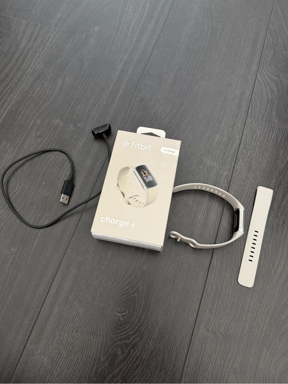 fitbit Charge 6 Smartwatch — Cream/Beige Band